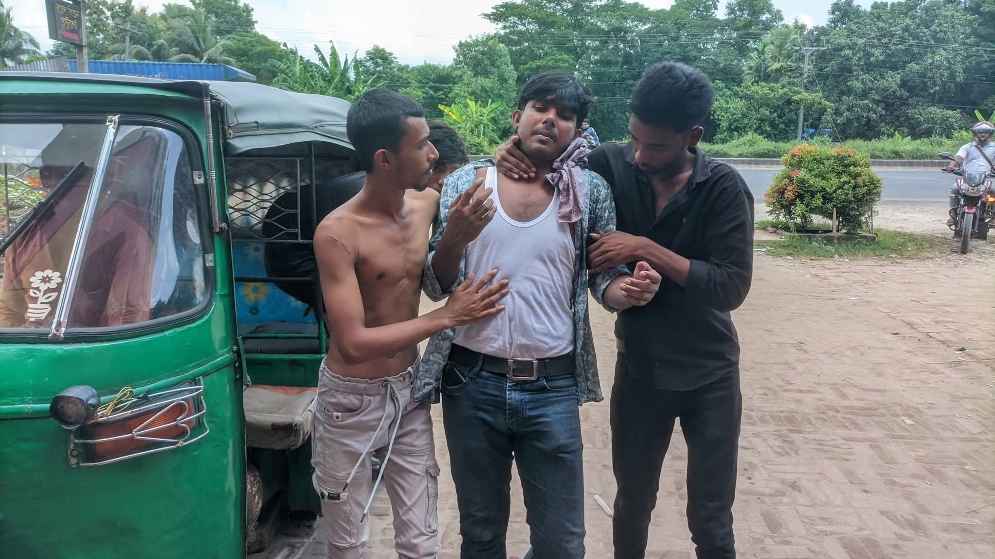 Clash-between-two-groups-of-Chhatra-Dal
