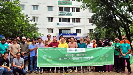 সিকৃবিতে ক্যাম্পাস পরিষ্কার অভিযান