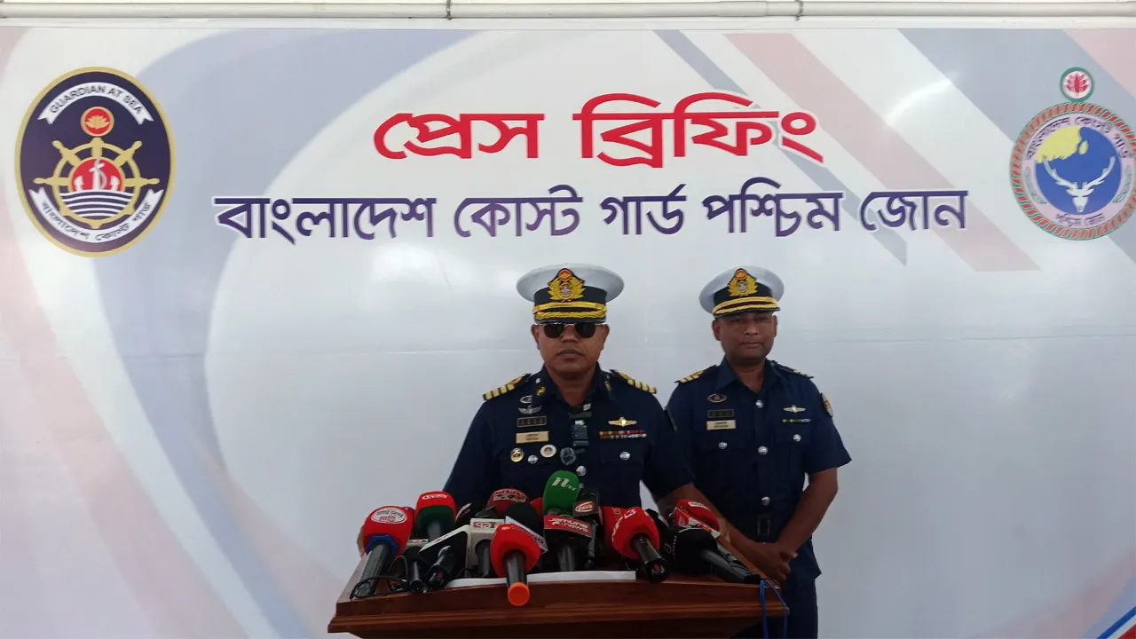 সুন্দরবন ও উপকূলীয় এলাকায় নিরাপত্তা নিশ্চিতে কোস্টগার্ডের সাঁড়াশি অভিযান শুরু