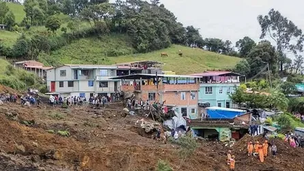 কলম্বিয়ায় স্বর্ণখনিতে ভূমিধসে নিহত ১৩