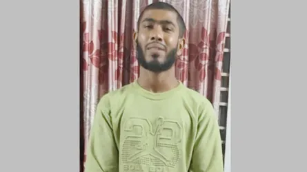 বুড়িচংয়ে বটি দিয়ে স্ত্রীর গলা কেটে হত্যাচেষ্টা, স্বামীর আত্মসমর্পণ
