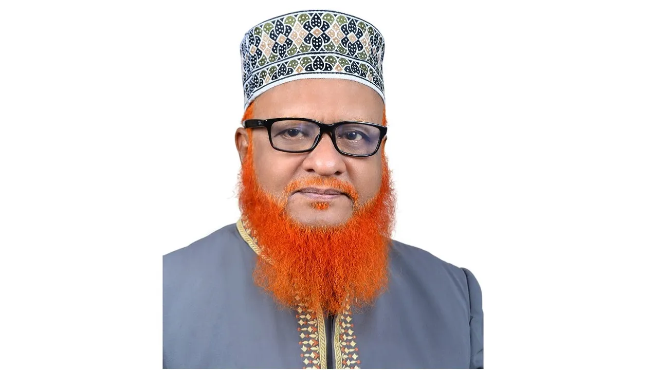 পিএইচডি ডিগ্রি অর্জন করলেন ইবনে তাইমিয়া কলেজের অধ্যক্ষ মু. শফিকুল আলম হেলাল