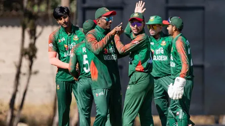 পরিকল্পনা মেনে হ্যাটট্রিক শিরোপা জয়ের স্বপ্ন বাংলাদেশের