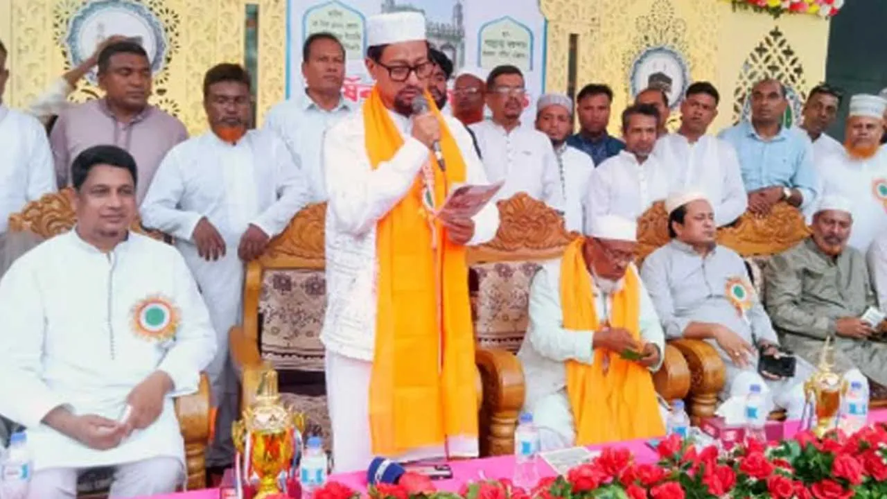 ইসলামের আদর্শ সামনে রেখে ঐক্যবদ্ধভাবে কাজ করতে হবে