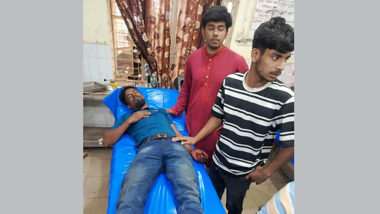 চৌদ্দগ্রামে জামায়াত-বিএনপি সংঘর্ষে আহত ১০