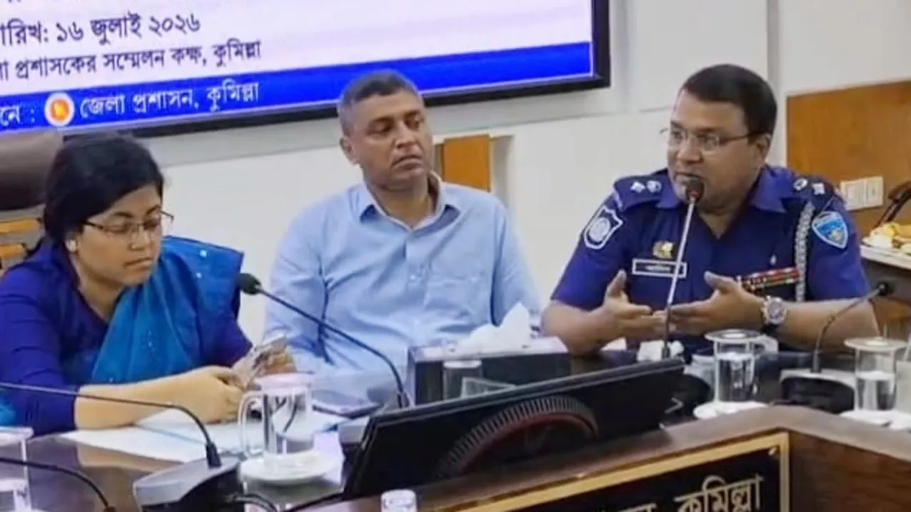 আপনার বহু আগে আমি ঢাকায় ছাত্রদল করেছি : কুমিল্লার পুলিশ সুপার