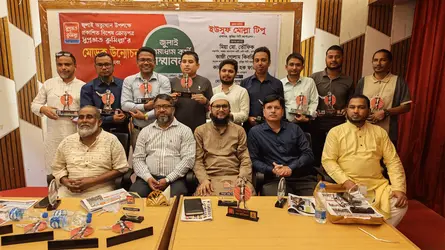 জুলাই গণঅভ্যুত্থানে ভূমিকা : কুমিল্লার ১০ গণমাধ্যমকর্মী পেলেন সম্মাননা