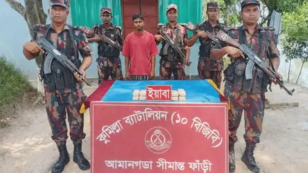 চৌদ্দগ্রামে ২০ হাজার পিছ ইয়াবাসহ ছাত্রলীগ নেতা আটক