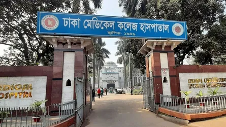 মুন্সীগঞ্জে জমি নিয়ে বিরোধ, বৃদ্ধকে আগুনে পুড়িয়ে দেয়ার অভিযোগ