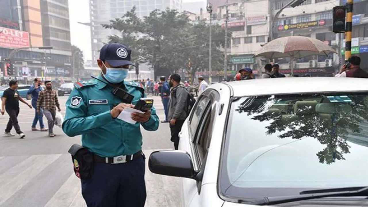 ট্রাফিক আইন লঙ্ঘনে ডিএমপির ১৬২০ মামলা