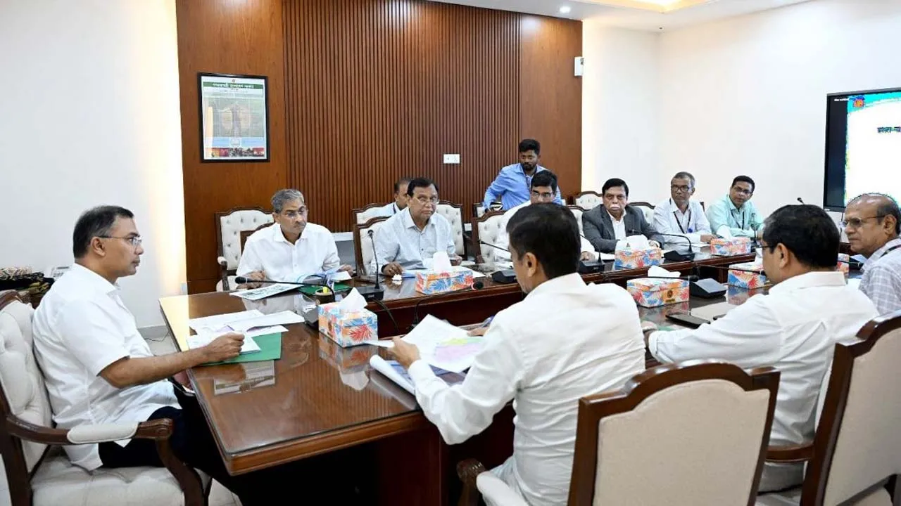 প্রধানমন্ত্রীর সভাপতিত্বে ডিএনডি বাঁধবিষয়ক সভা অনুষ্ঠিত