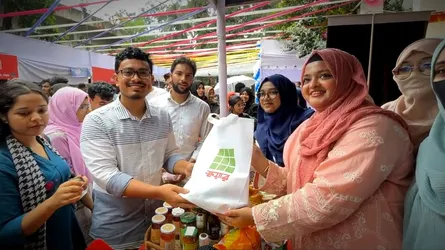 ঢাবির ব্যবসায় শিক্ষা অনুষদে ‘সেলস ফেয়ার’ অনুষ্ঠিত