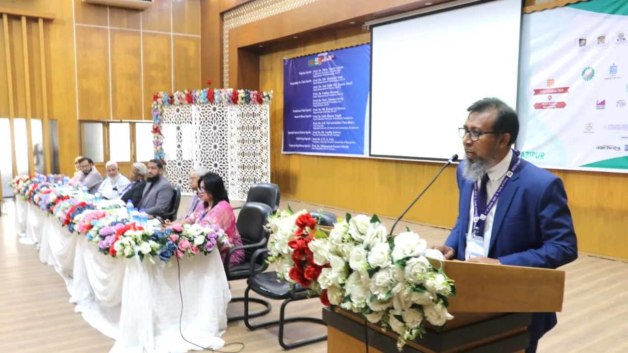 ডুয়েটে আন্তর্জাতিক কনফারেন্স শুরু : বিজ্ঞান ও মানবিক জ্ঞানের মেলবন্ধন