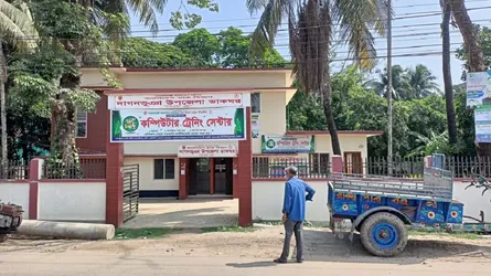 দাগনভূঞা পোস্ট অফিসে নারী উদ্যোক্তাকে হয়রানির অভিযোগ