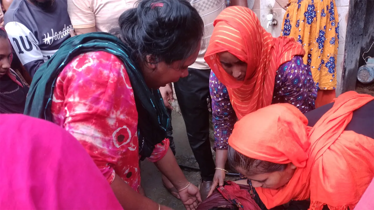 দামুড়হুদা সীমান্তে বিএসএফের গুলিতে কৃষক নিহত