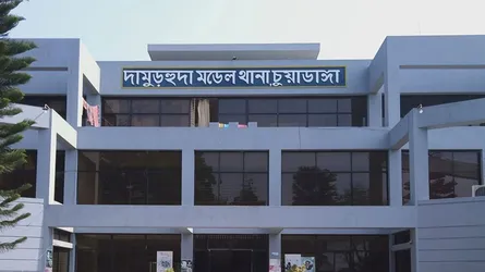 চুয়াডাঙ্গায় গাছ থেকে পড়ে কৃষকের মৃত্যু