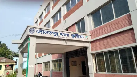 দৌলতপুরে তার চুরি করতে গিয়ে বিদ্যুৎস্পৃষ্টে এক ব্যক্তির মৃত্যু
