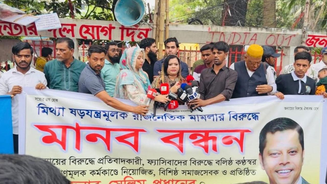 Demand-for-release-of-expatriate-Selim-Pradhan,-who-was-angered-by-former-minister