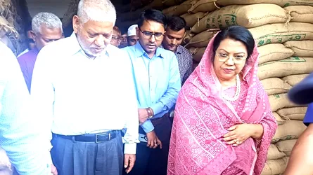 দেশে খাদ্যের কোনো ঘাটতি নেই : খাদ্যমন্ত্রী
