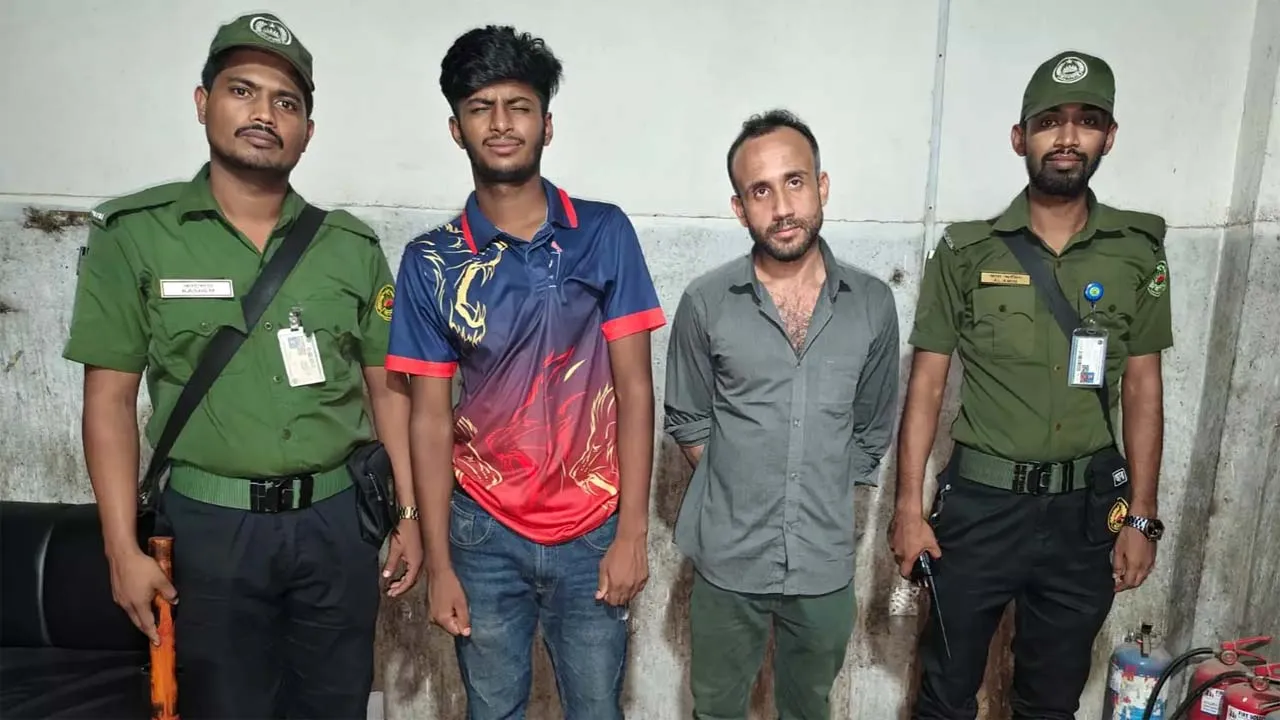 ঢামেকে রোগী বাণিজ্য চক্রের দুই সদস্য আটক