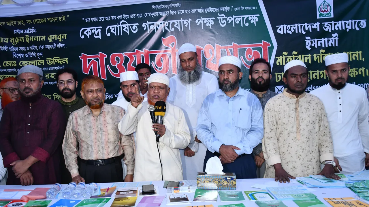 অন্তর্বর্তী সরকারের ঘোষিত সময়েই নির্বাচন দিতে হবে : নূরুল ইসলাম বুলবুল