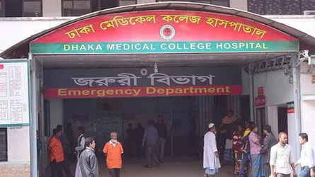রাজধানীর কদমতলীতে দুই গ্রুপের গোলাগুলি, শ্রমিক দল নেতা গুলিবিদ্ধ