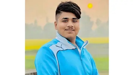 ধামরাইয়ে পিকআপভ্যানের ধাক্কায় নিহত ১