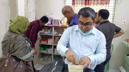 চুয়াডাঙ্গায় ২ ডায়াগনস্টিক সেন্টারকে ৬০ হাজার টাকা জরিমানা