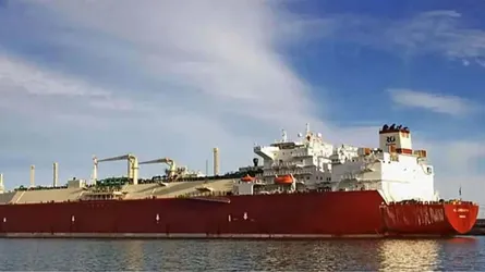 ডিজেল নিয়ে চট্টগ্রাম বন্দরে ৫ জাহাজ