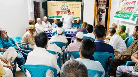 নবাবগঞ্জে ঈদ-পরবর্তী শ্রমিক সমাবেশ অনুষ্ঠিত