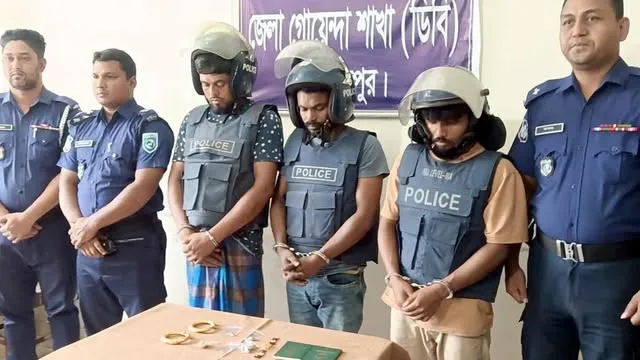 ঘোড়াঘাটে দাদিকে হত্যা, গ্রেফতার ৩