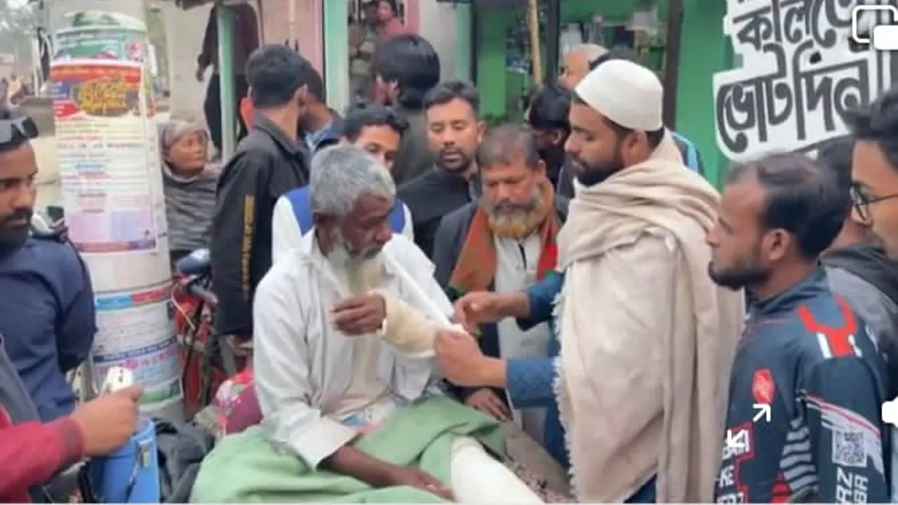 দিনাজপুরে নির্বাচনী প্রচারণায় যোগ হয়েছে এক নতুন মাত্রা