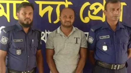 দিনাজপুরে ছাত্রলীগ নেতা ফরিদুল আটক
