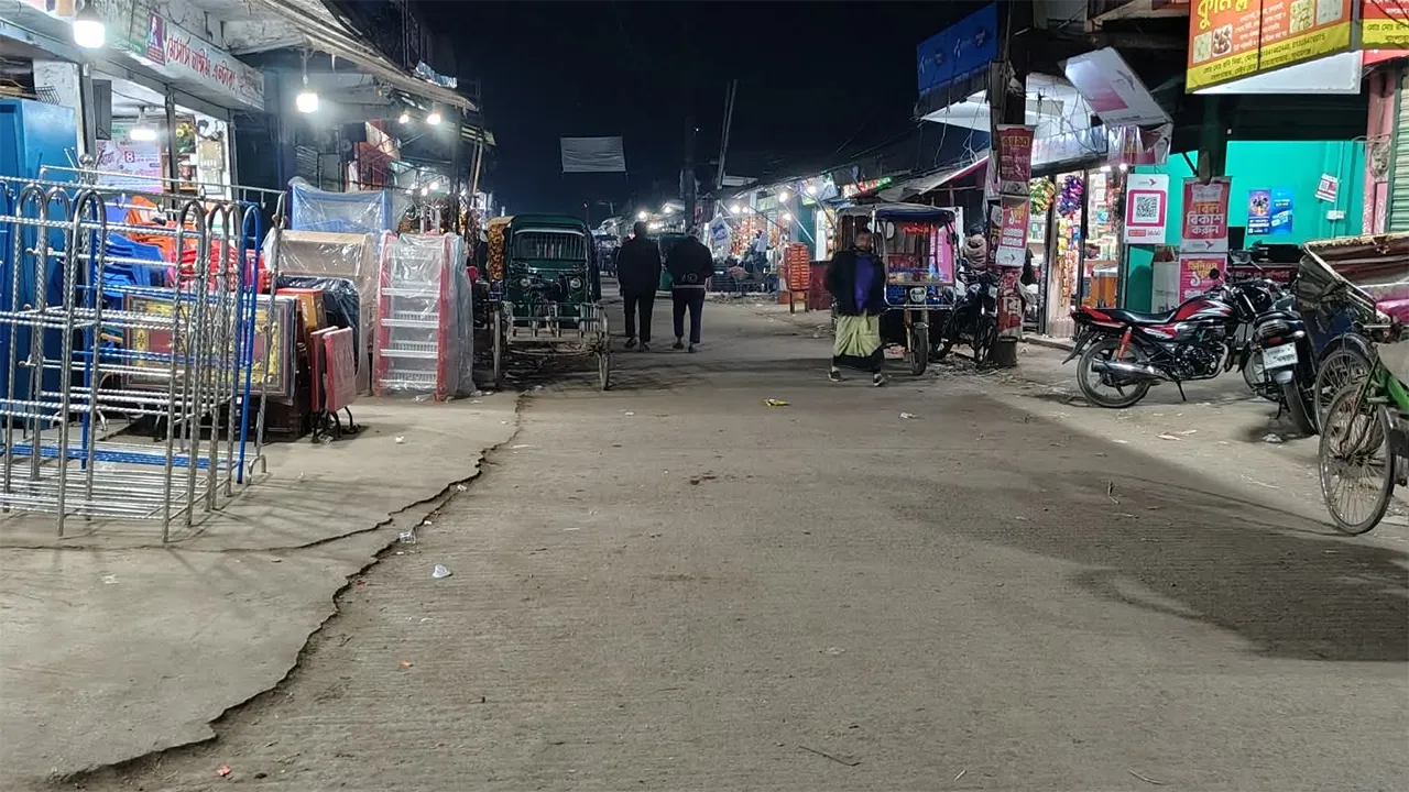 দোয়ারাবাজারে রাত ১০টার পর দোকানপাট বন্ধের নির্দেশ