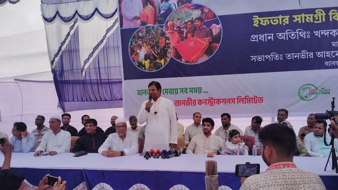 দোহারে ২ হাজার পরিবার পেলো ইফতার সামগ্রী