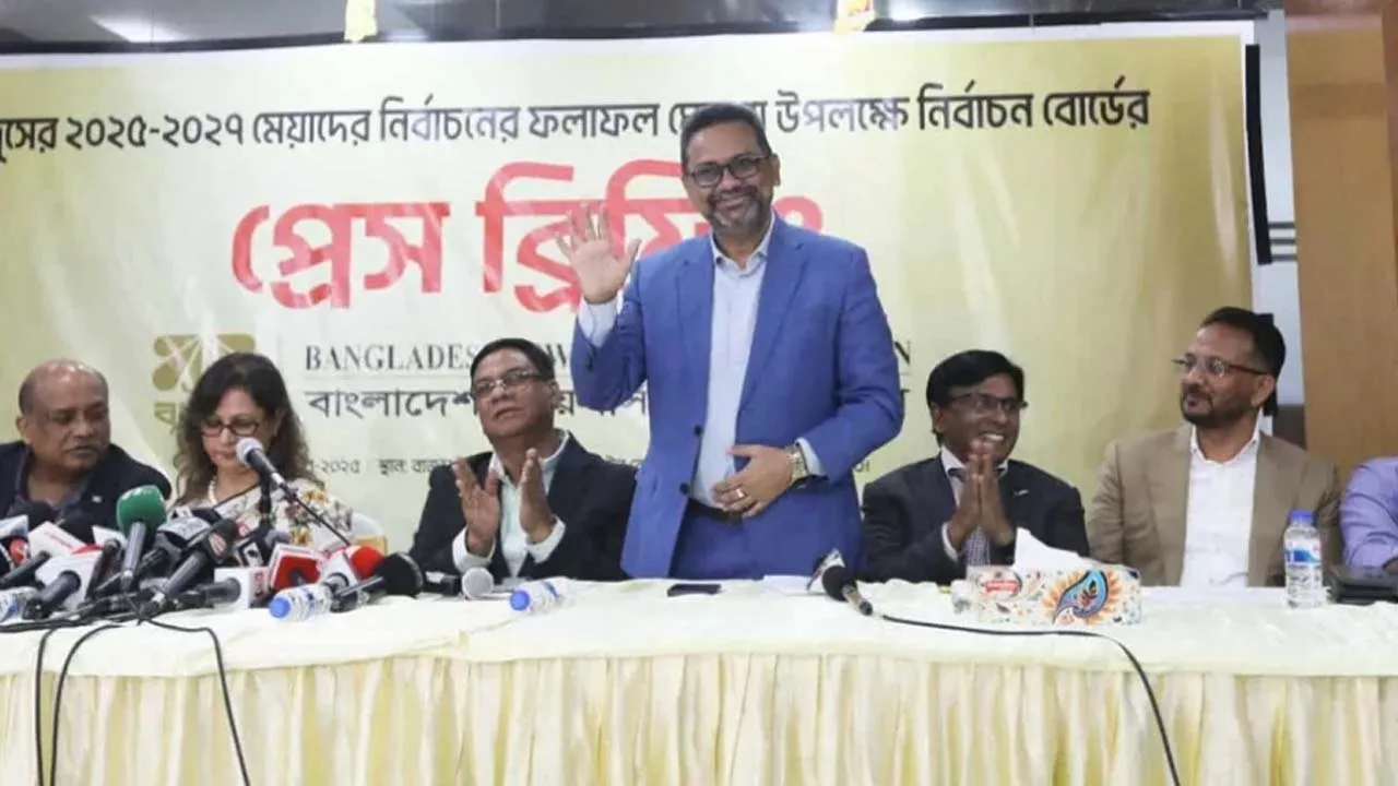 বাজুসের নতুন সভাপতি এনামুল হক দোলন