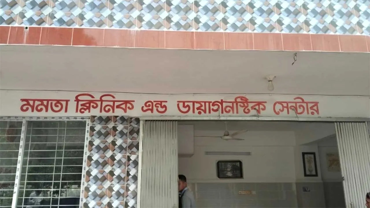 ডোমারে নবজাতক বিক্রি করে সিজারের বিল পরিশোধের চাপ