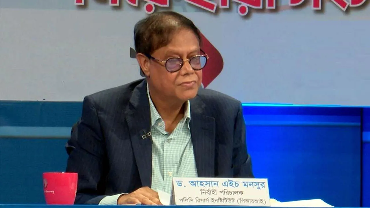 ইসলামী ব্যাংকগুলোকে একীভূত করে বড় দু’টি ব্যাংক গঠন করা হবে : গভর্নর