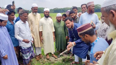 বাউফলে খাল পূন:খনন উদ্বোধন করলেন ড. মাসুদ