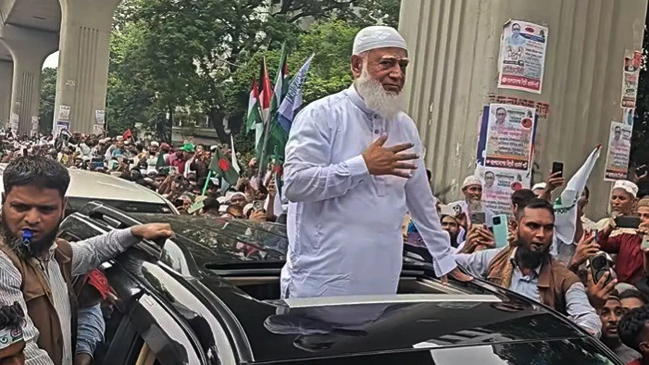 সমাবেশমঞ্চে জামায়াত আমির ডা. শফিকুর রহমান