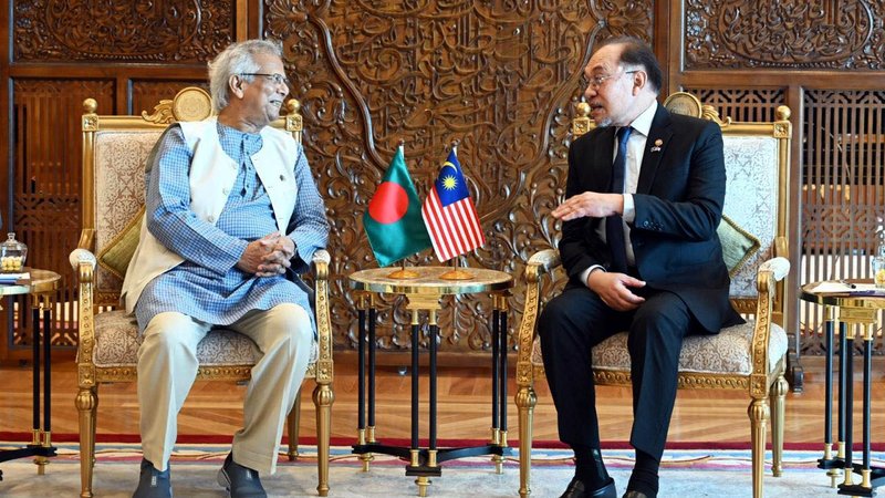 Dr-Yunus-Malaysia-04