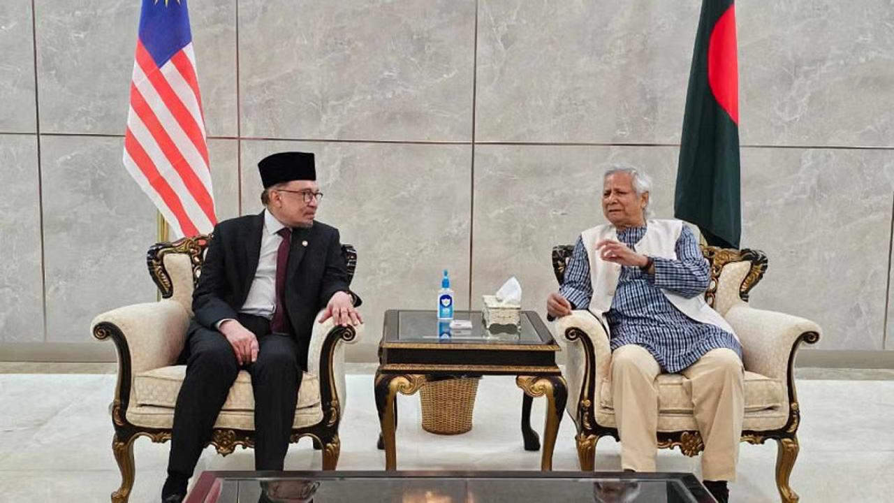 Dr-Yunus-Malaysia-Tour