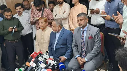 একইদিনে নির্বাচন-গণভোট নিয়ে যা বললেন ডা: তাহের