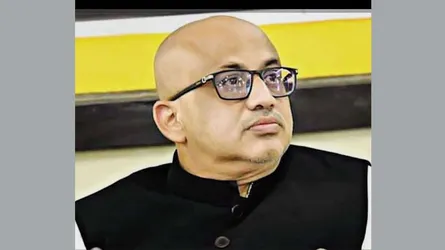 সাবেক প্রতিমন্ত্রী ডা: মুরাদের বিরুদ্ধে গ্রেফতারি পরোয়ানা