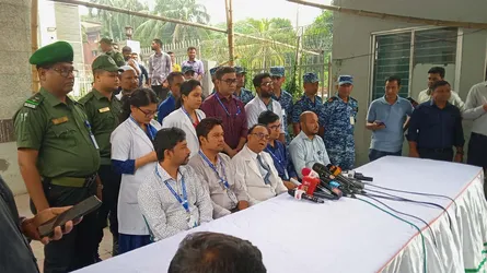 দগ্ধদের অবস্থা এখনো স্থিতিশীল নয়, ভর্তি ৩৩ জন : জাতীয় বার্নের পরিচালক