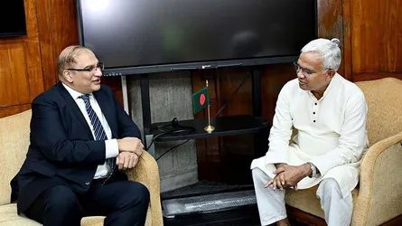 মহিলা ও শিশুবিষয়ক মন্ত্রীর সাথে পাকিস্তানের হাইকমিশনারের সাক্ষাৎ