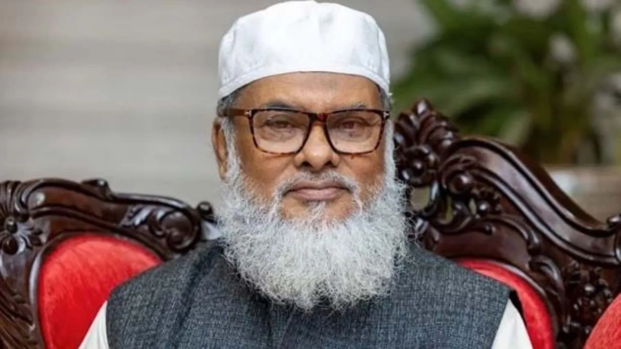 চিকিৎসা ব্যয় নিয়ে ব্যাখ্যা দিলেন সাবেক উপদেষ্টা ড. খালিদ