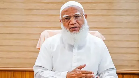 প্রবাসীদের পাসপোর্ট নবায়নে ধীরগতি দ্রুত সমাধানের আহবান বিরোধীদলীয় নেতার