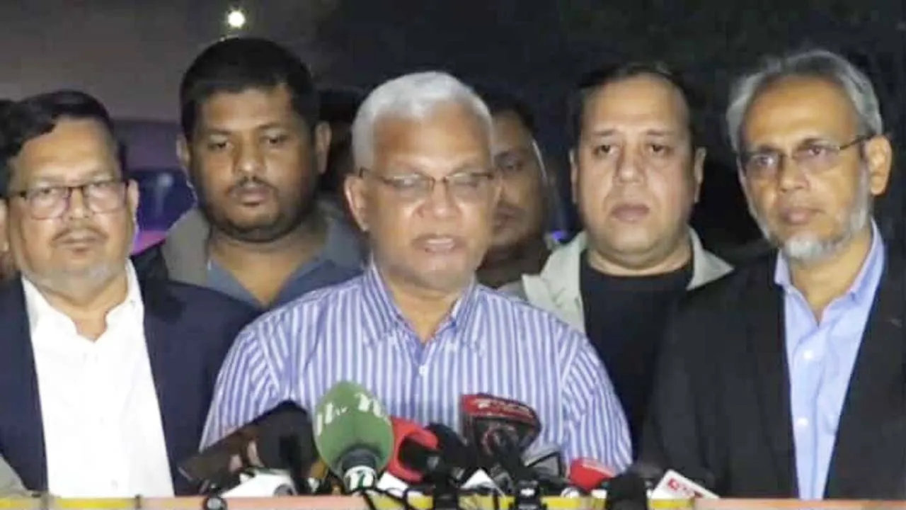 চিকিৎসা গ্রহণ করতে পারছেন খালেদা জিয়া, রেসপন্সও করছেন