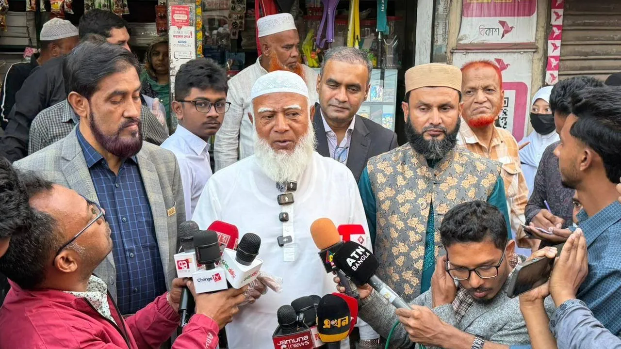 নিজেদের আঙিনা পরিষ্কার রাখলে দেশও পরিচ্ছন্ন থাকবে